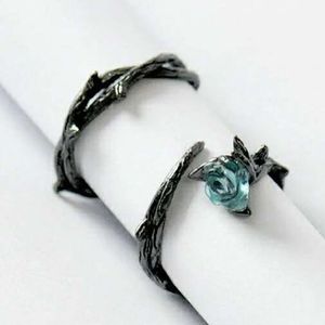 Gothique noir épines Punk Couple anneaux apparié bleu cristal Rose déclaration bague pour hommes femmes meilleurs amis bijoux de mode