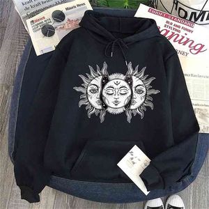 Gothic Style Hoodie Sun and Moon Print Hooded Sweatshirt Harajuku Horror Dark Oversize Dames Vintage Fashion 210809