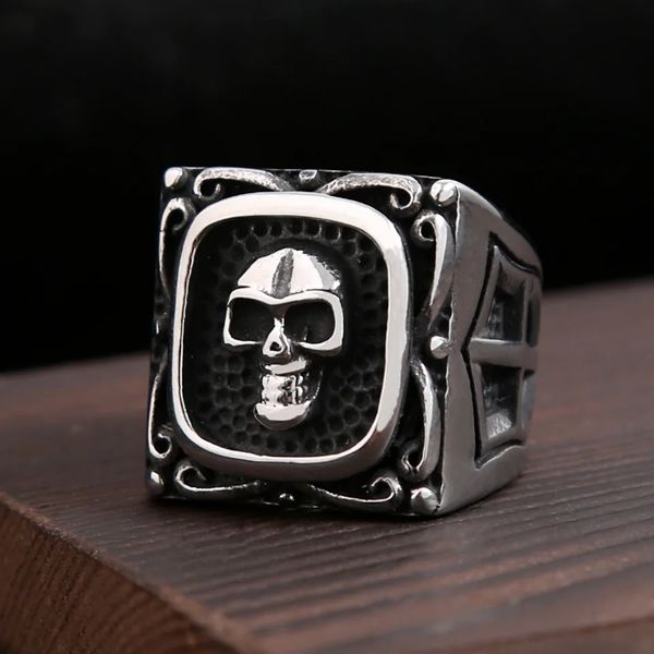 Gothic vintage 14K Gold Skull Sings for Men Punk Hip Hop Cross Shield Ring Motoder Biker Amulet Jewelry