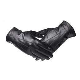 Guías Guantes de cuero real de invierno Hombres Negro Genuino Guapianas Flanado Fuera de la moda CALIENTE CONDUCCIÓN ARRIVA GSM043 231221