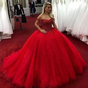 Robe gonflée Ball Quinceanera Off Breads Crystals Crystals Lace Up Sweet Robes Vestidos de