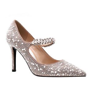 Graciosos e elegantes: sapatos de casamento de pérola francesa para mulheres com salto fino, novo estilo outono sapatos de noiva de cristal com diamantes completos e brocas de água