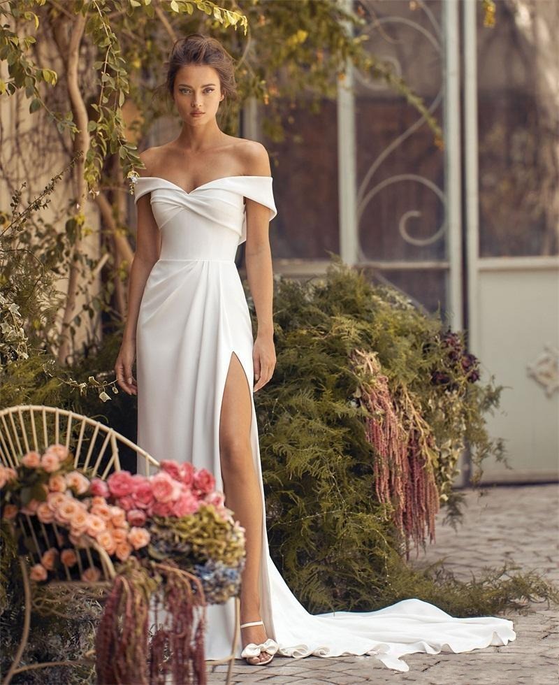 Gracieuse épaule gaine robes de mariée sexy 2020 haut assis fendu Boho plage jardin robes de mariée balayage train robes de mariée A226Z