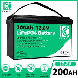 Grade A 12V 24V 100Ah 200Ah LiFePO4 batterie intégrée BMS cellule de phosphate de fer au Lithium à Cycle profond pour l'énergie solaire RV voiture Golf