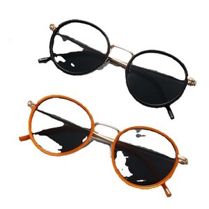 Lunettes de soleil de qualité supérieure, maille ronde rouge, résistantes aux UV, monture de lunettes en métal noir, haute valeur esthétique, lunettes de soleil pour femmes