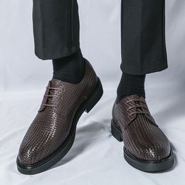 Gradiente masculino sapatos casuais bloco 2024 pommel malha escritório vestido de negócios sapatos baixos para homens clássico cor sólida moda primavera outono sapatos