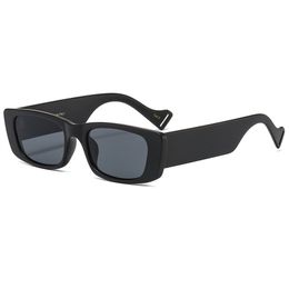 Lunettes de soleil dégradées Anti-UV Net Red Le même grand visage rond montre des lunettes de soleil tendance lifting