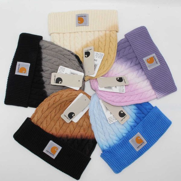 Chapeau de laine de fil de coton progressivement teint automne et hiver motif de torsion de pâte frite pliant chapeau en tricot chaud chapeau froid de la mode des femmes coréennes