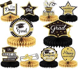 Décorations de fête de remise des diplômes Félicitations Grad Centres en nid d'abeille Félicitations Tableau de graduation Toppers Favoris Fournitures 10pcs Class2672594