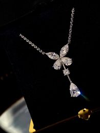 Graf1 Collar de mariposa Diseñador de joyería fina de lujo para mujeres colgante k Oro Amor Corazón Perla Saturno Planeta Trébol de cuatro hojas Nombre de diamante Letra personalizada Flor1
