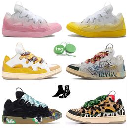 Graffiti Noir Blanc Designer Chaussures À Lacets Femme Plate-Forme En Cuir Curb Sneaker En Relief Mère Enfant Nappa Veau Double Maille Plateforme Baskets Desighers