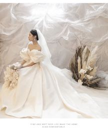 Grote trouwjurken Satin van de schouderfeestjeskleding Hartkraag bruidsjurken