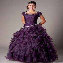 Raisin violet robe de bal longue modeste robes de bal avec mancherons perlées volants lycée filles formelle bal robes de soirée New266I