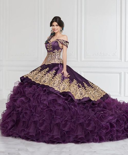 Grape Ruffles Off épaule Charro Quinceanera Robes Puffy Gold Beaded Applique Corset robes de 15 aNos bordados mexicanos