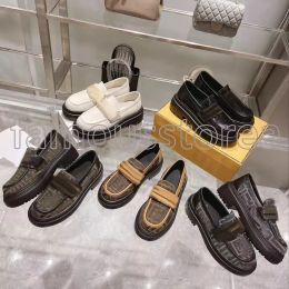 Graphy Loafers Designer Schoenen Dames Sandalen Domino Casual Schoenen Dames Goud Metaal Lakleer Geborsteld Platform Suède Loafer Luxe Topkwaliteit Jurk Kantoorschoen