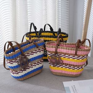 Gras enkele schouder dames uitgehold ontwerp handgemaakte gemengde kleur casual en eenvoudige gras geweven tas