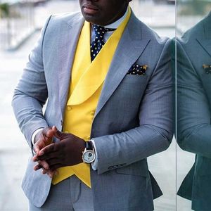Grey Men convient à Slim Fit avec du gilet jaune 3 pièces Tuxedo de mariage pour le costume de mode masculin africain Pantalon de veste nouvelle arrivée x0909