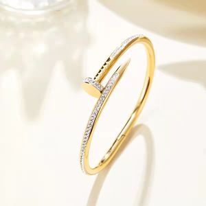 Grote Kwaliteit Vrouwen Designer Diamond Bangle Lady Nail Stijl Mode Armbanden Vrouwelijke Sieraden No122