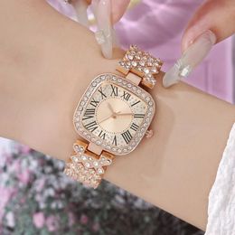 Great quality women Designer WristWatches full diamonds popular lady fashion casual Luxury Dial 28mm quartz Watchs no732
