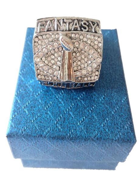 Gran Quatity 2014 Fantasy Football League Ring Fans Mujeres Mujeres Anillo de regalo Tamaño 111363724