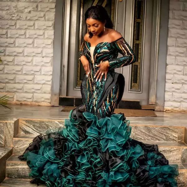 Green African Emerald Mermaid Robes Prom Robes Sparkle Long Manches Robes de soirée Full Sleeves Off Épaule Ruffles Plus Taille Robe S S S