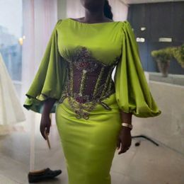 Green Bateau Afrikaanse avondjurken lange mouwen uitgerekt satijnen kralen Rhinestone Afrikaanse prom -jurk tweede receptie jurken Nigeria club graducatie formeel