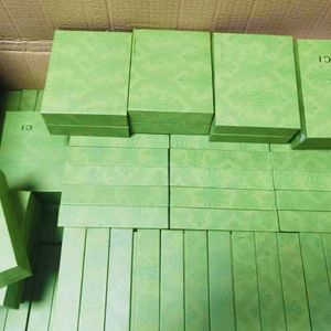 Boîte de lettres de conception verte pour les accessoires de cheveux bijoux à cravate carnet de soie éclate de soie