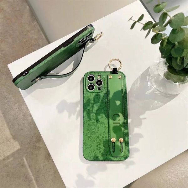 Étui de téléphone design vert pour iPhone 14 Pro Max 13 12 11 X Xs Xsmax Fashion Dragonne Kickstand Téléphones Étuis de téléphone de marque de luxe Couverture