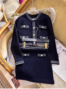 Cardigans courts bleu marine de styliste, boutons métalliques, ensembles vestes et jupes tricotées pour femmes, livraison gratuite, 317001