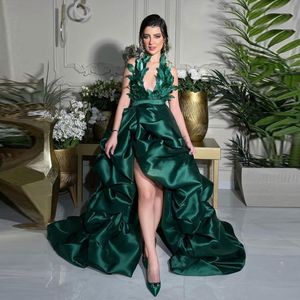 Groene halter Backless asymmetrische avondjurken Feather pick-up een lijn beroemdheid jurk gedrapeerd Satin Vestidos de gala 326