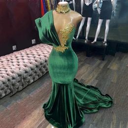 Green sirène velours habillage de soirée appliques en dentelle robe de soirée abaya robes de bal une épaule de Dubaï Saudi Arabe Gowns 294X