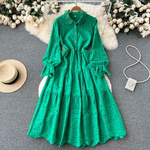 Vert nouvelles robes décontractées été solide mince pleine dame robe une ligne tuendown col bouton en mousseline de soie simple breated femmes robes 2023