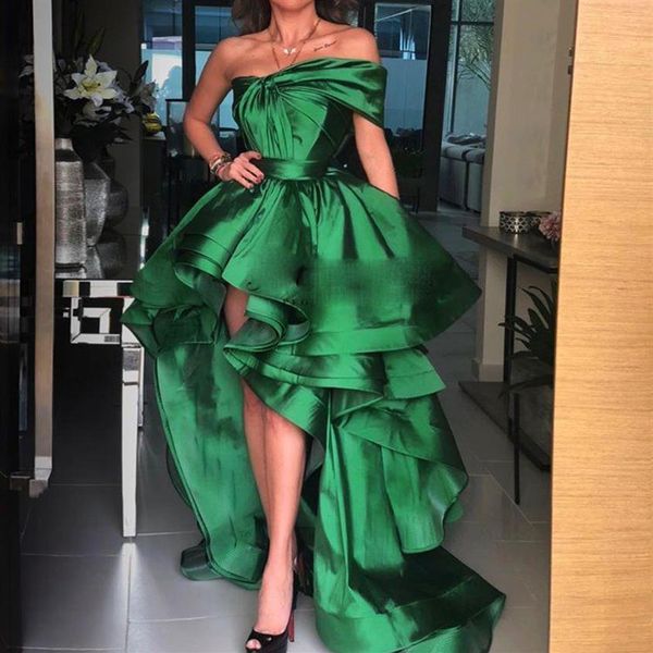 Vert Hors Épaule Haut Bas Robes De Bal Sexy Satin Plissée À Volants Arabe Robe De Mariage Sans Bretelles Soirée Formelle D264z