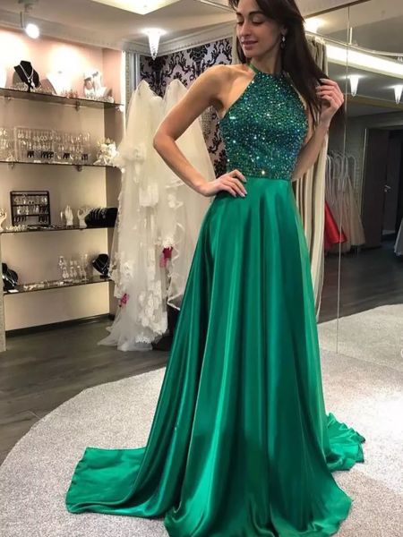 Vert Robes De Bal A-ligne Halter Satin Perlé Dos Nu Parti Maxys Longue Robe De Bal Graduation Robes De Soirée Robe De