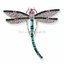 Green Zircon Dragonfly Moon Bear Brooch pour femmes Elegant Crystal Brooch Pin de dames cadeaux ACCESSOIRES DE ROBE DE PARTI