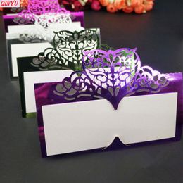 Cartes de voeux 100 Stks fête de mariage Tafel Naam Plaats Kaarten faveur décor Vlinder carte découpée au Laser Decoratie 5Z SH871