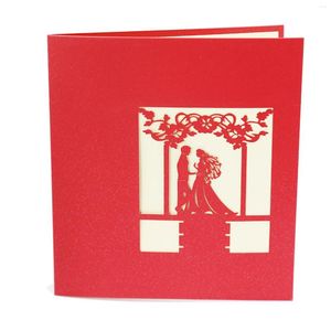 Cartes de voeux Carte de mariage 3D Grand anniversaire de fiançailles pour invitation Rose Arches Couverture rouge Lyweds