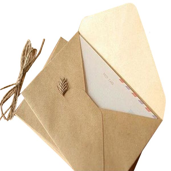 Cartes de voeux 50 pièces Carte-cadeau à grain brut Enveloppe en papier kraft multifonction bricolage 1611cm Enveloppes-cadeaux pour la fête d'anniversaire de mariage 230706