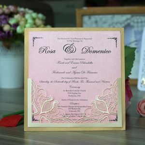 Wenskaarten gouden laser gesneden bruiloft uitnodigingen romantische kanten uitnodiging met roze inzetstuk - set van 50 pc's