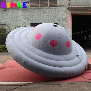 Ballon d'OVNI gonflable géant gris avec des lumières LED, 6 md (20 pieds) avec une soucoupe volante étanche à l'air pour suspendre la décoration de parade publicitaire