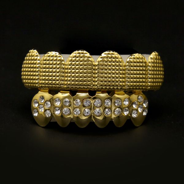 Grills Grillz Bouche Accessoires Dentaires Bio Cuivre Plaqué Or 18 carats Hip Hop Bling Bijoux Dents Grillz Caps Top Bottom Golden Grills Set Dent Socket avec Cz