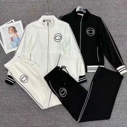 Gucci Zweiteilige Damen-Sets, Hosen, Freizeitanzug, Designer-Set, Jacke, Mantel für Damen, Langarm-Jacke, cooles Mädchen, Streetwear-Jacken-Set