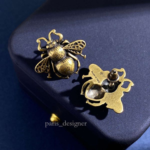 Gu Jia/g Jia Pendientes retro de abeja Cobre Metal usado Blogger de moda transfronterizo europeo y americano Venta al por mayor de pendientes del mismo estilo 865 9