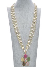 Guaiguai sieraden 4 strengen witte parel ketting cz pave bloem hanger voor vrouwen echte edelstenen stenen dame mode Jewellery4353694