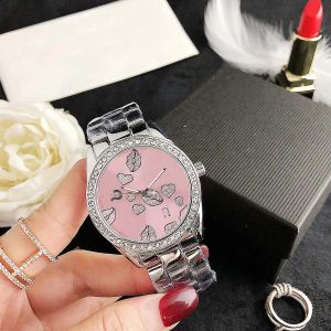 Gues nieuwe mode-ontwerper merk horloges blad hart lippenstift dame vrouwen meisje kristal stijl stalen metalen band quartz polshorloge groothandel gratis verzending