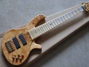 Guitare 6 cordes en érable dans la touche en bois naturel guitare basse électrique avec quincaillerie dorée, motif d'arbre, offerte personnalisée