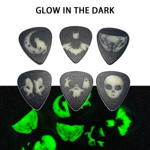 Gitaar 60 stcs 0,71 mm gitaar picks luminous celluloid plectrum meerdere patronen akoestische elektrische ukelele gitaar bemiddelaar accessoires