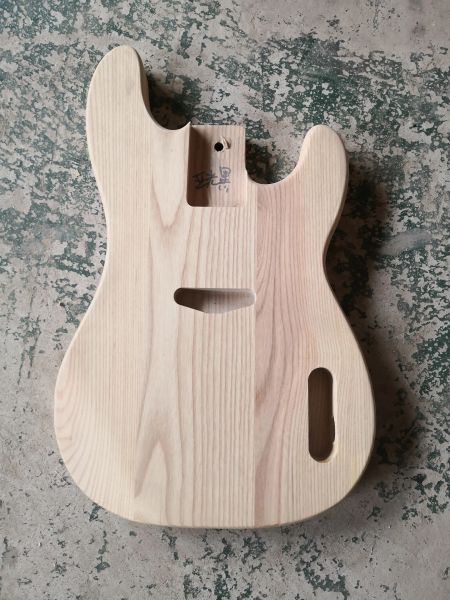 Commande de guitare Réservation de la guitare basse électrique, guitare basse semi-finie, sans peinture, cendre ou corps de basse, peut couler personnalisé, livraison gratuite