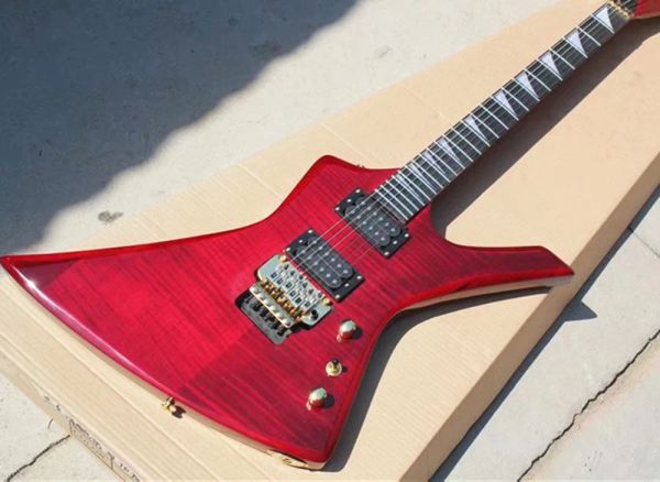 Guitare rouge guitare électrique de forme inhabituelle avec 24 frettes, manche en palissandre, placage de l'érable à flamme