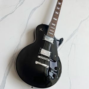 Guitar World Classic Electric Guitar Black Shiny Surface Silver Accessories Professional Performance Niveau Gratis levering naar Home.